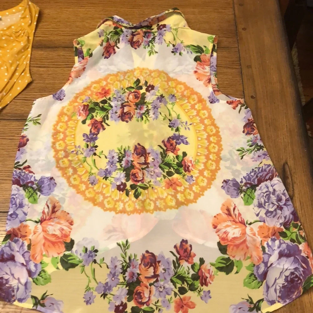 Lot of 3 Women’s size Large blouse Old Navy Ali Kris Summer sleeveless travel - Picture 6 of 10